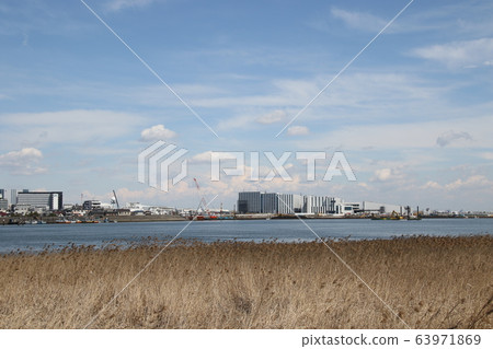 See the sky over Rokugo River on a sunny day 63971869