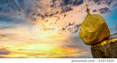 Kyaiktiyo Pagoda, Golden Rock bueatuful landmark Kyaiktiyo Pagoda, Golden Rock bueatuful landmark 63973020