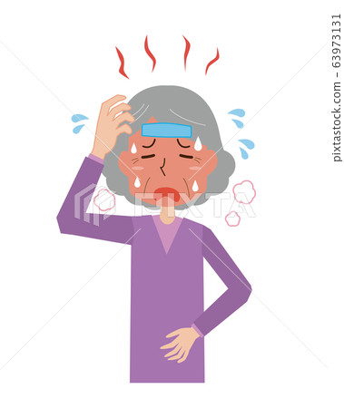High fever / fever / fever / cold flu / grandmother / elderly woman / elderly / senior upper body 63973131