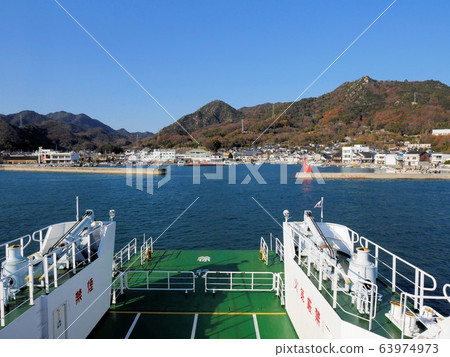 Ferries arriving at Tadanoumi Port (Takehara City, Hiroshima Prefecture) Ferries arriving at Tadanoumi Port (Takehara City, Hiroshima Prefecture) 63974973