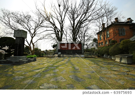 貢塞里大教堂的春天與天主教 63975693