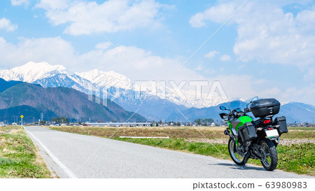 Bike touring (Azumino in early spring) Bike touring (Azumino in early spring) 63980983