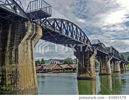 桂河大橋 63985579