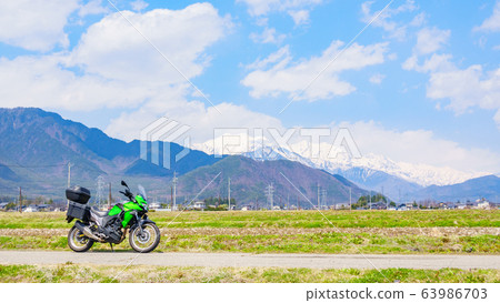 Bike touring (Azumino in early spring) Bike touring (Azumino in early spring) 63986703