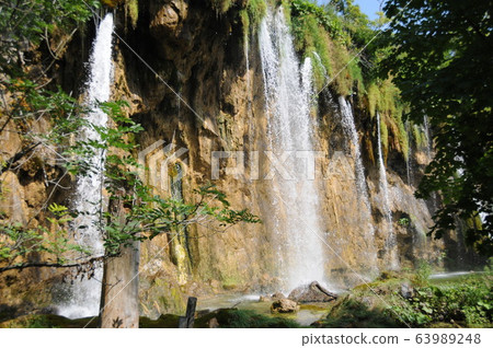 Plitvice Lakes National Park, Croatia Plitvice Lakes National Park, Croatia 63989248