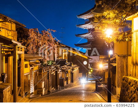 Kyoto Yasaka Tower Kyoto Yasaka Tower 63994225