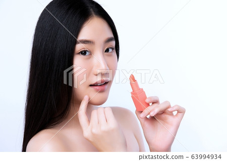 Woman beauty young makeup beauty cosmetics 63994934