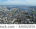 橫濱港和東神奈川站的鳥瞰圖 64002856