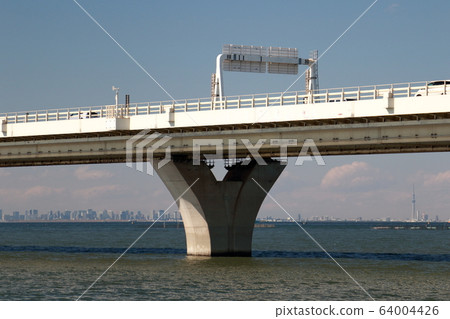 Tokyo Bay Aqua Line 64004426