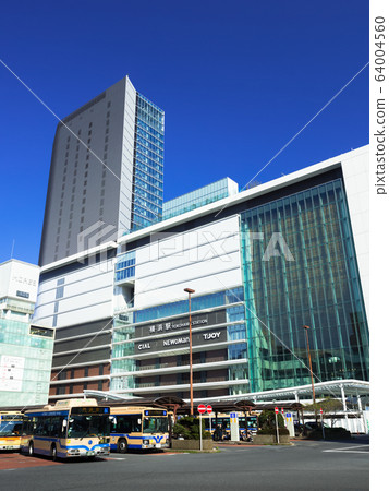 Yokohama Station JR Yokohama Tower 64004560