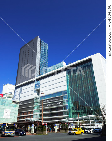 Yokohama Station JR Yokohama Tower 64004566
