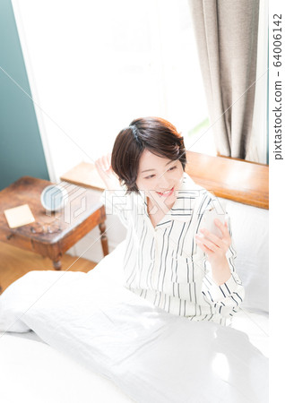 臥室婦女的生活方式 臥室婦女的生活方式 64006142