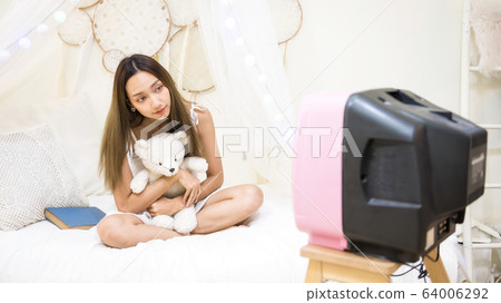 Stay at home to prevent covid-19 virus Stay at home to prevent covid-19 virus 64006292