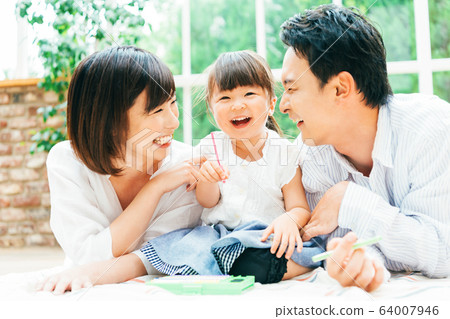 family family 64007946