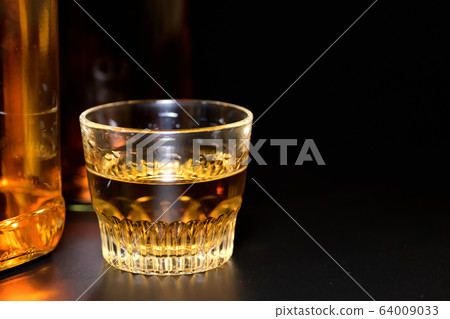 Whiskey Shot glass Straight 64009033