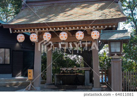 Around Keisei Makuhari Station 64011081