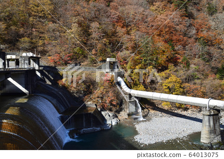 Kurobe Dam (Nikko City) 2019-11-17 # 40 64013075