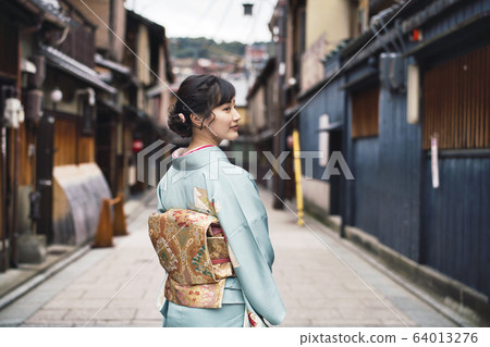 和服女性 64013276