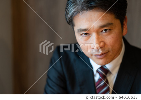 一個中年男子的肖像 一個中年男子的肖像 64016615
