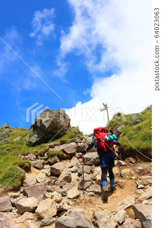 Climbing Climbing 64023063