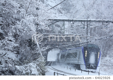 E353系列Azusa Kaiju雪 E353系列Azusa Kaiju雪 64023926
