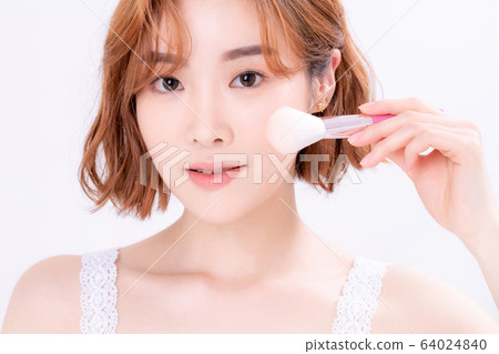 美容化妝女人 美容化妝女人 64024840