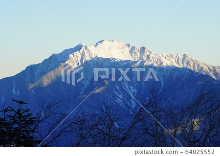 Senjogatake from Shiomidake Senjogatake from Shiomidake 64025552