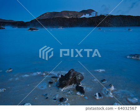 The thermal water in Grindavik at the blue hour 64032567