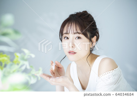 美容護膚 64034684