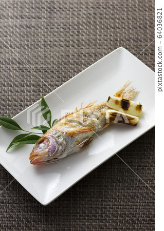 鹽烤喉嚨11 鹽烤喉嚨11 64036821