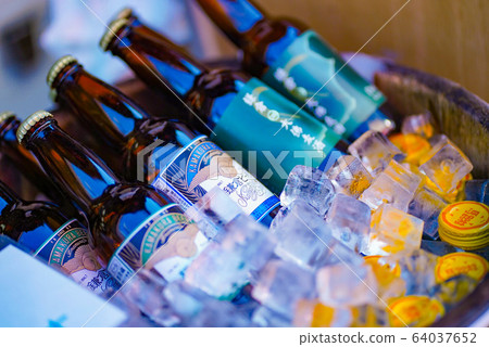 冰鎮啤酒（冰醃製和鎌倉啤酒） 64037652