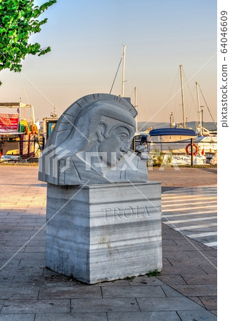 Troia sculpture in Canakkale, Turkey 64046609