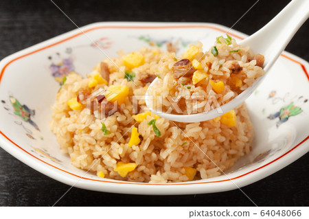 Fried rice  64048066