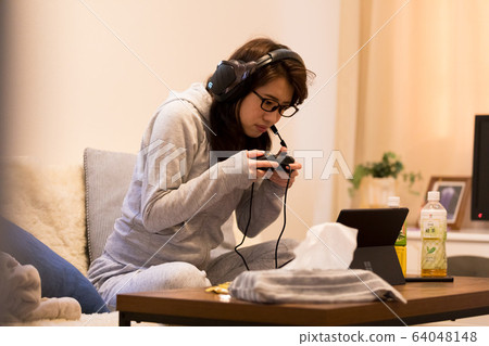 玩家女性 64048148