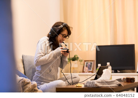 玩家女性 64048152