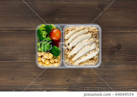 Nutrient healthy low fat food in takeaway box set 64049554
