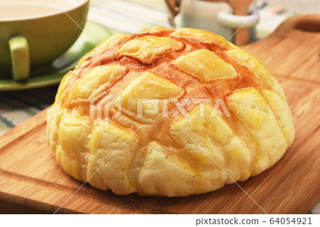 Pineapple bun /  Polomanbo 64054921