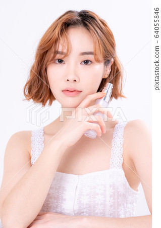 Women's youth beauty spa treatment 64055846
