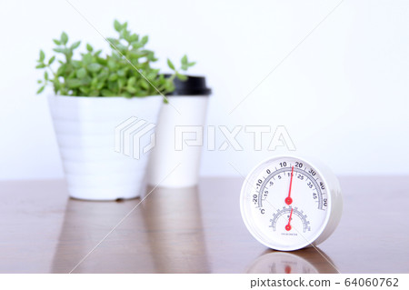 Foliage plants adjust humidity Foliage plants adjust humidity 64060762