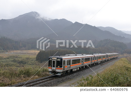 關西幹線加田Kiha 75 Express Kasuga 關西幹線加田Kiha 75 Express Kasuga 64060976