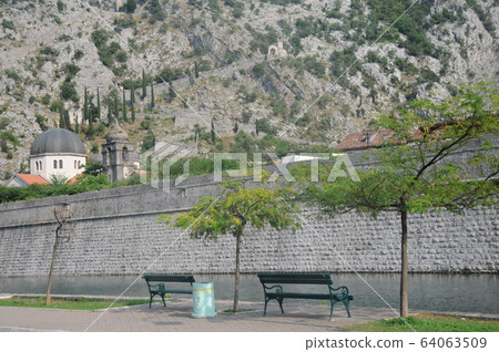 黑山,科托爾,城牆,斯庫達河,聖尼古拉斯教堂 黑山,科托爾,城牆,斯庫達河,聖尼古拉斯教堂 64063509