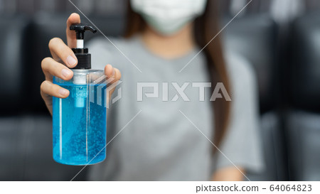 Gel alcohol in pump bottle for hand wash sanitizer Gel alcohol in pump bottle for hand wash sanitizer 64064823