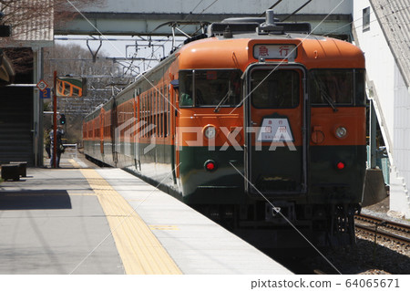 Shinano Railway 169 series last run (Express Shinshu) 64065671