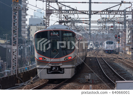 JR West Japan 323 Series Osaka Loop Line (composition photo) 64066001