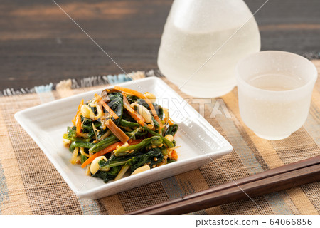 Namul的菠菜 64066856