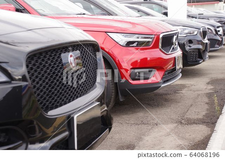 汽車進口車排隊經銷商 汽車進口車排隊經銷商 64068196