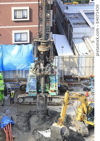 施工現場地基工程鑽井工程 施工現場地基工程鑽井工程 64071430