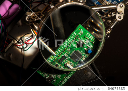 electronic components and microcircuits - assembly electronic components and microcircuits - assembly 64073885