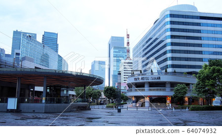 東京有樂町的清晨 東京有樂町的清晨 64074932