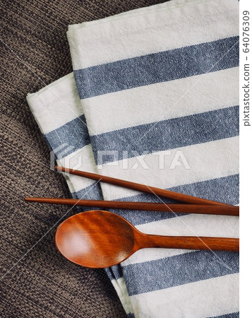 Korean traditional wooden spoon and wooden chopsticks background 64076309